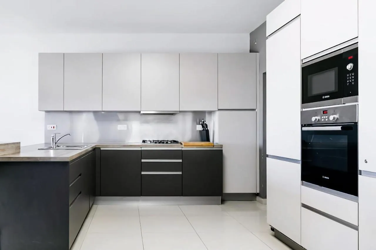 Award Winning Apartment St Julians St. Julian's 0*,  Malta